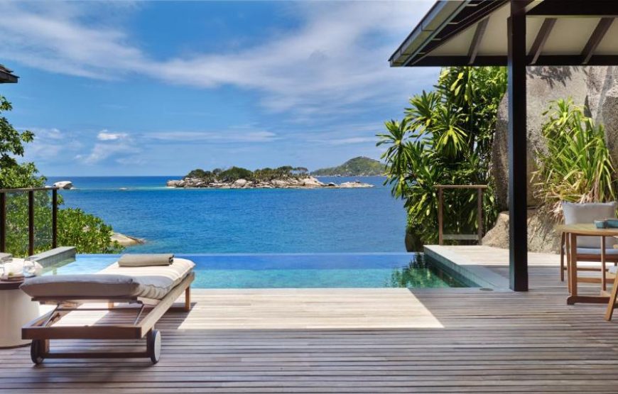 Ocean Front Pool Villa