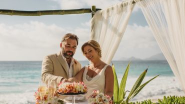 Book a Last-Minute Wedding Photographer in Seychelles: Check Availability