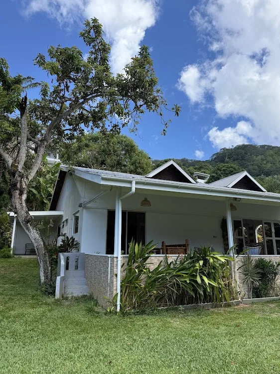 Beau Vallon Bungalows