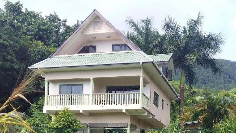 Belle Montagne Holiday, Mahé