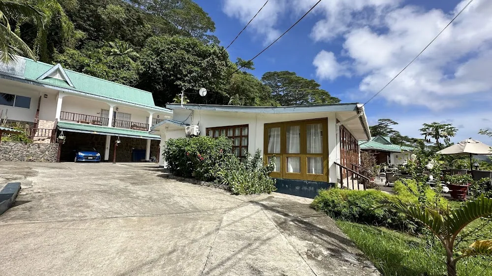 Chalets Des Vacances (Ex La Montagne Villa)