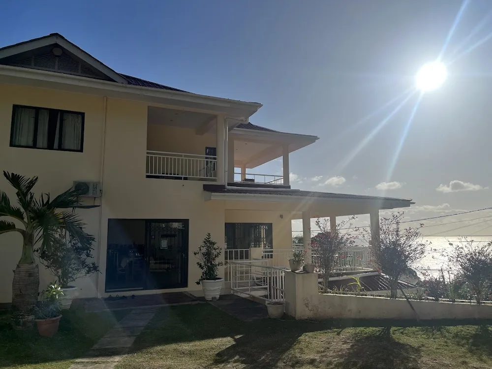 Charlotte Villa
