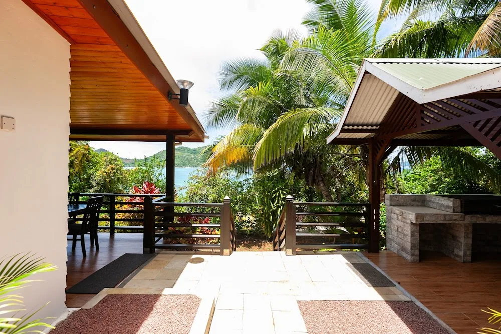 Le Grand Bleu, Praslin