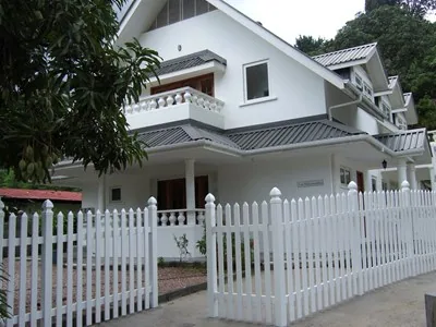 Les Maisonettes, Mahé