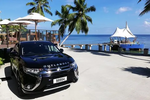 Private Transfer from PRASLIN Airport