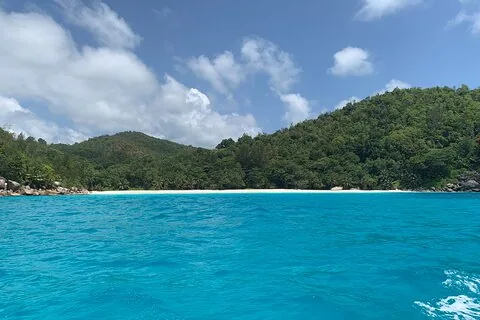 Seychelles Snorkelling, Swimming & BBQ