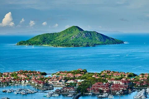 Discover Mahe Island Tour- 08 Hours